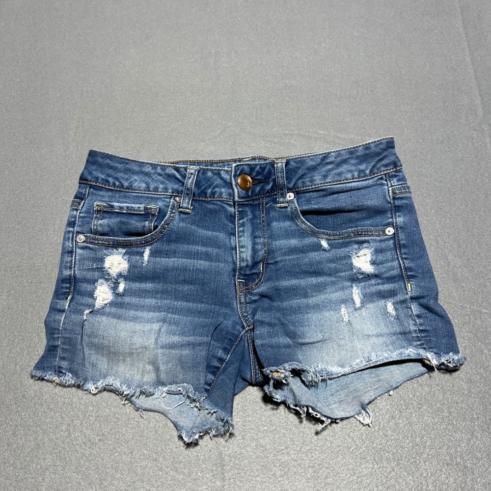 American Eagle Super Stretch Distressed Denim Shorts Medium Wash Blue Womens 6